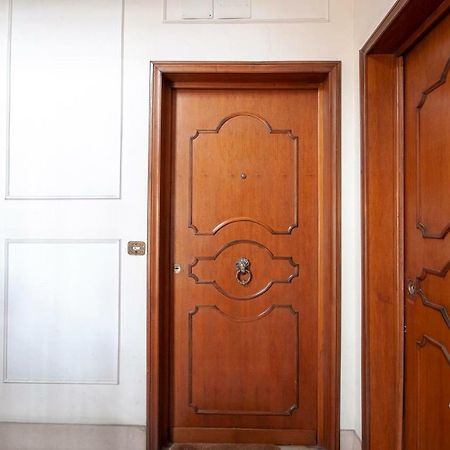 Appartamento Via Del Corso Roma Dış mekan fotoğraf